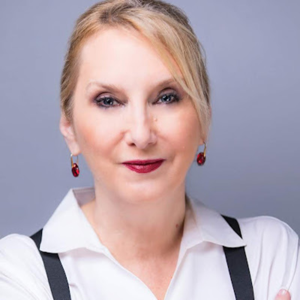 Meet your Posher, Christie